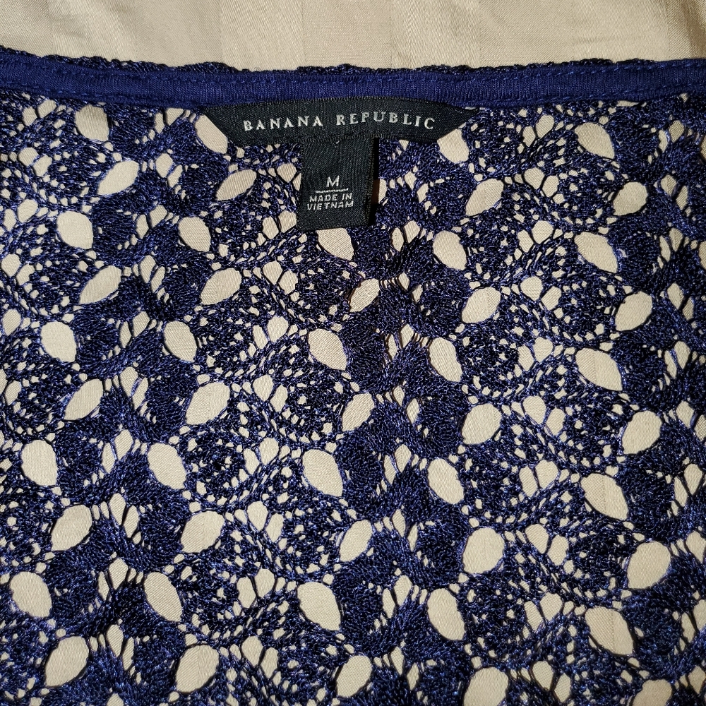 Banana republic layered top - Picture 2 of 5